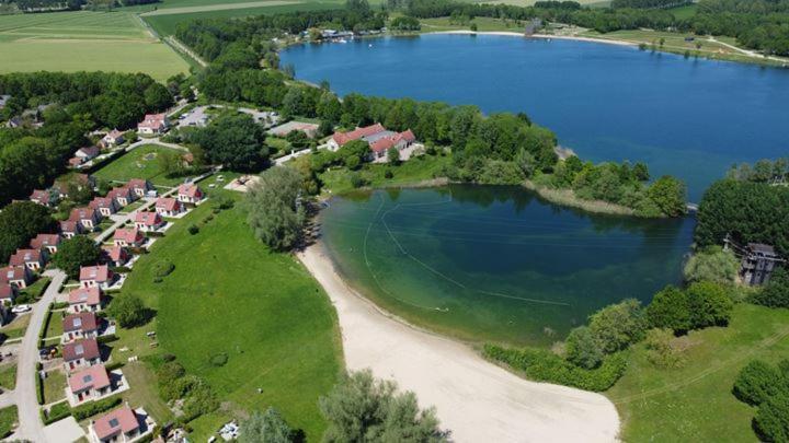 Recreatiewoning Maas En Waal 92 Villa Ewijk Dış mekan fotoğraf